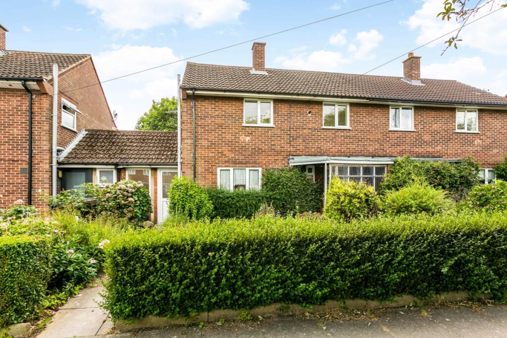 Main image of property: Benbow Close St Albans AL1