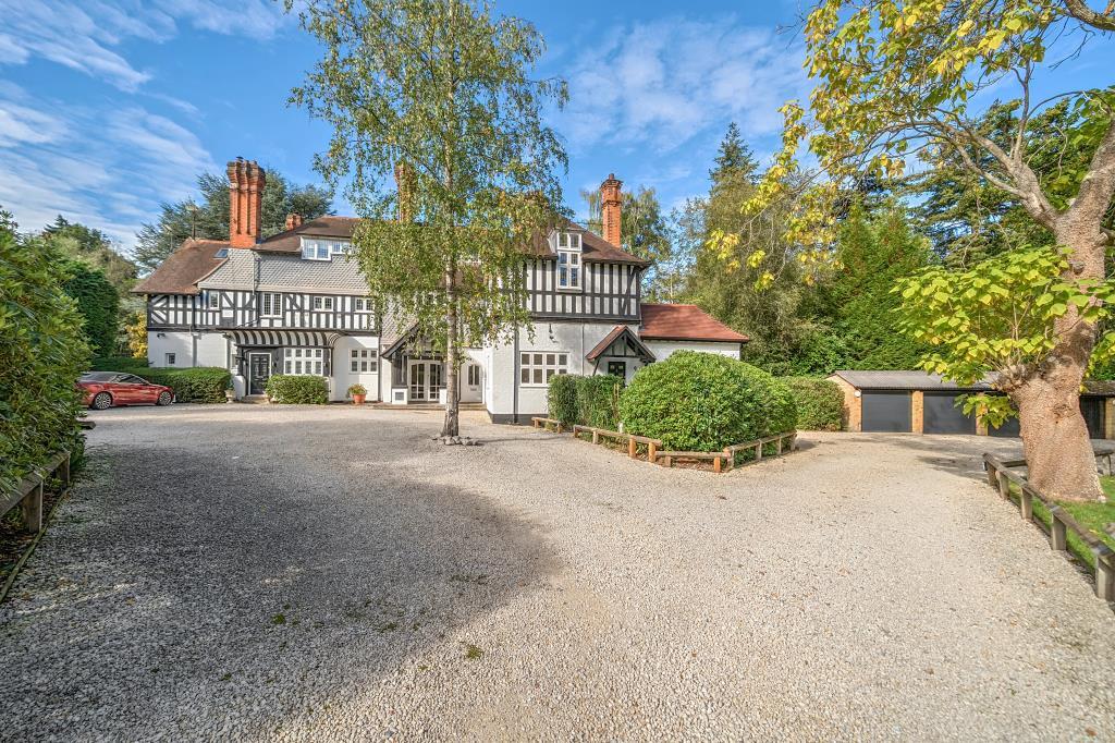 Main image of property: Sunningdale, Berkshire, SL5