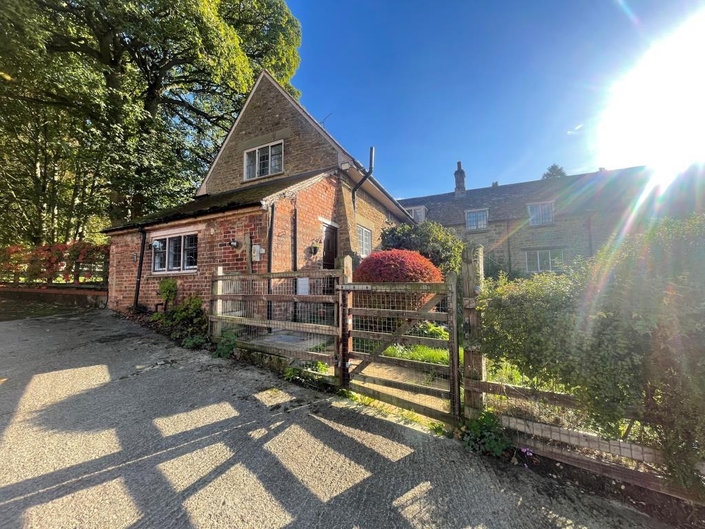Main image of property: Thorpe Mandeville, Oxfordshire, OX17