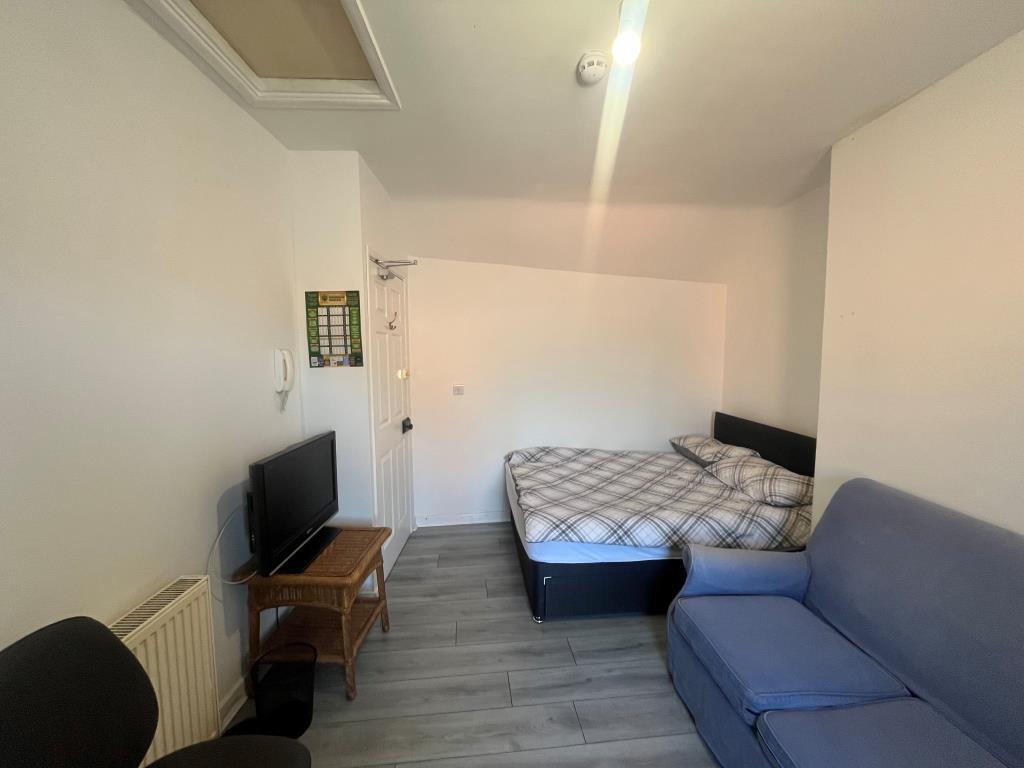 Main image of property: Banbury, Oxfordshire, OX16