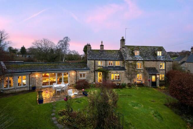 Main image of property: Chadlington, West Oxfordshire, OX7