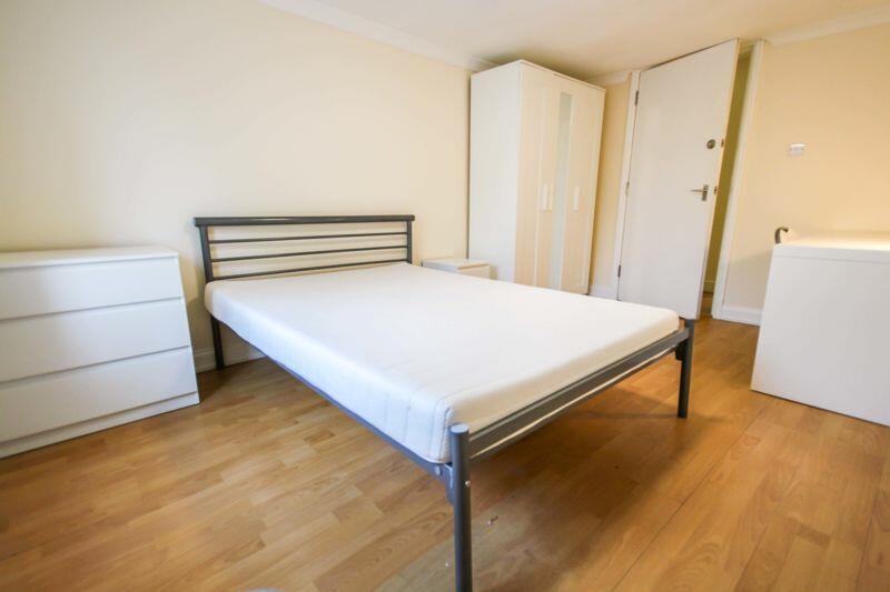 Additional property image - Kinson, Bournemouth