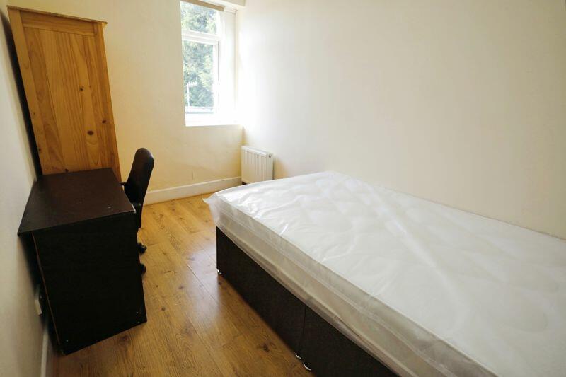 Additional property image - Bennett Road, Bournemouth