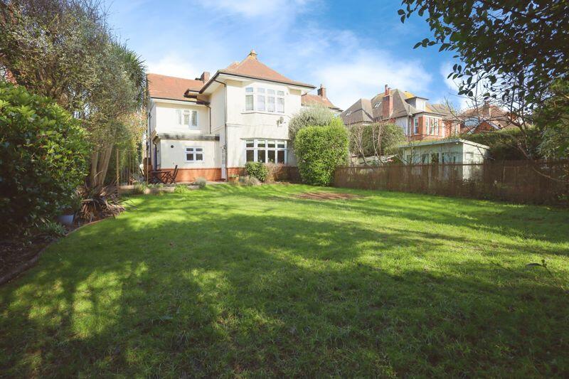 2 bedroom flat for sale in Portchester Road, Bournemouth, BH8