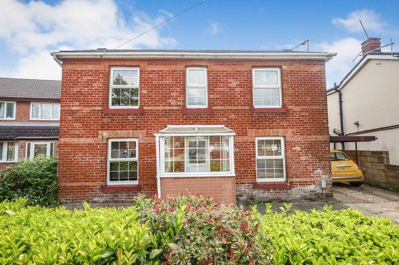4 bedroom detached house for sale in Kinson Road, Bournemouth, BH10