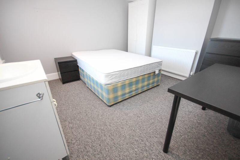 Additional property image - Charminster, Bournemouth