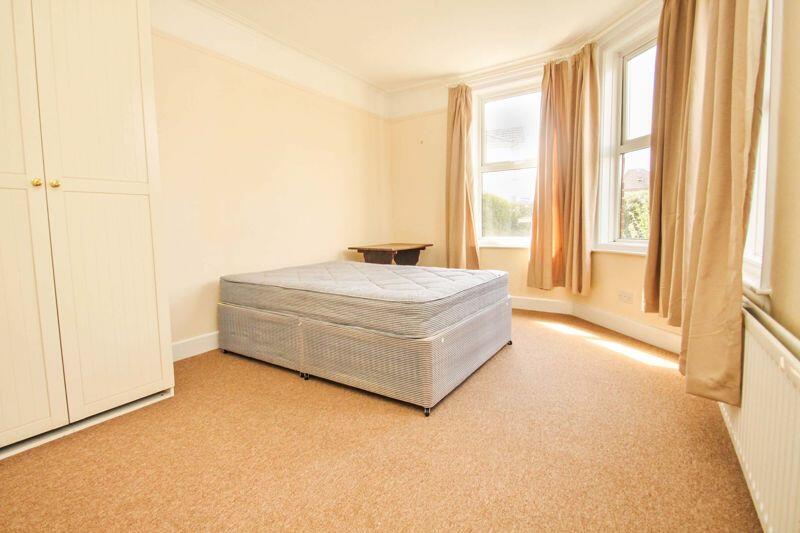 Additional property image - 5 BEDROOM PROPERTY!, Bournemouth