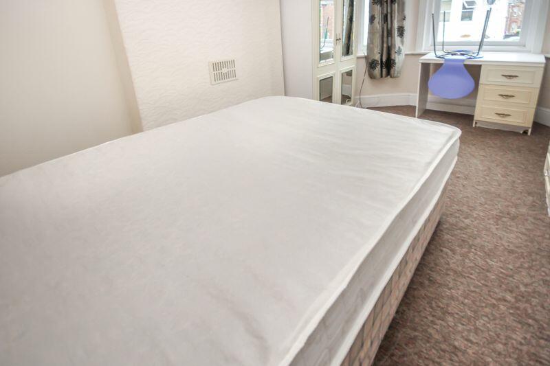 Additional property image - Woodend Road, Winton