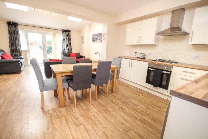 Additional property image - Wallisdown Road, Student House