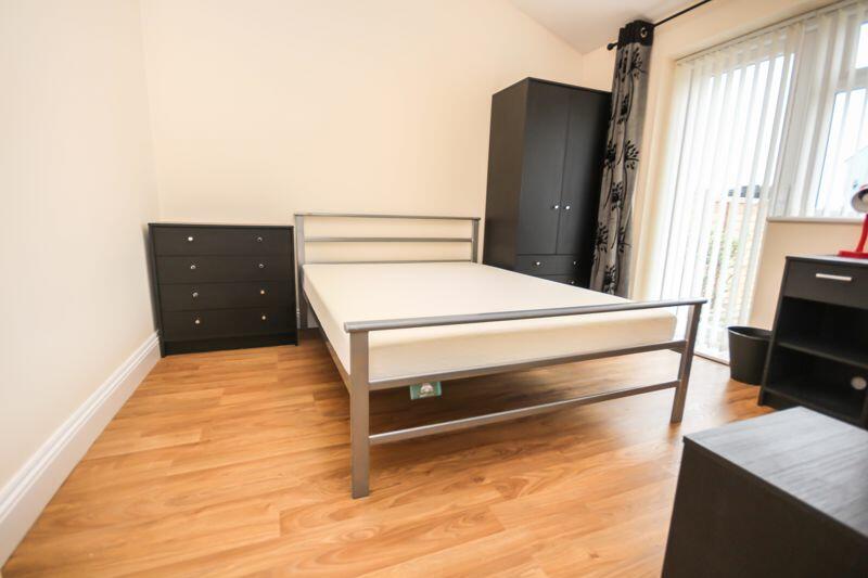 Additional property image - Wallisdown Road, Student House