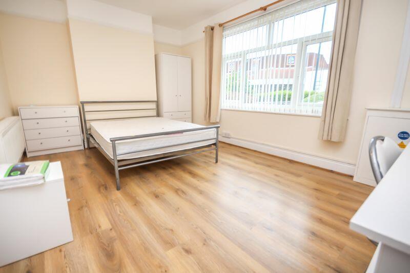 Additional property image - Wallisdown Road, Student House