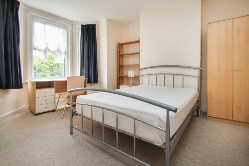 Additional property image - Charminster, Student House