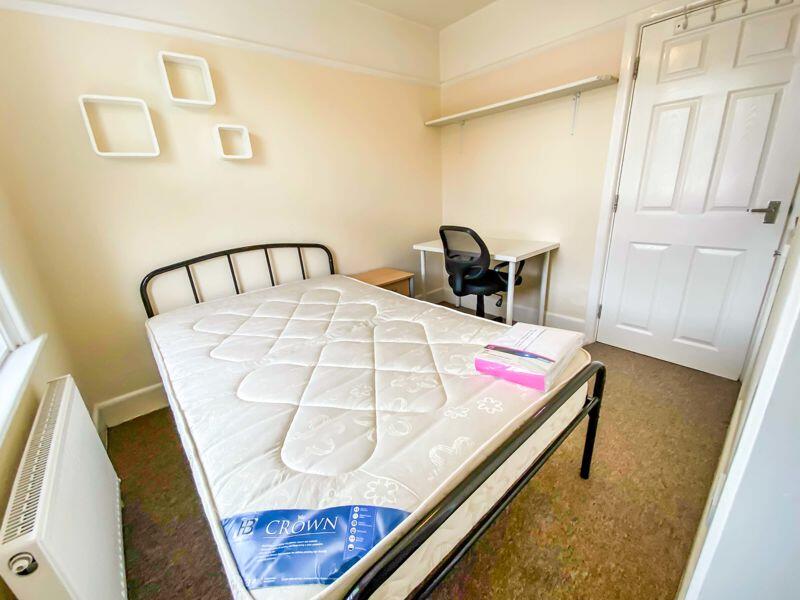 Additional property image - Ensbury Avenue, Bournemouth