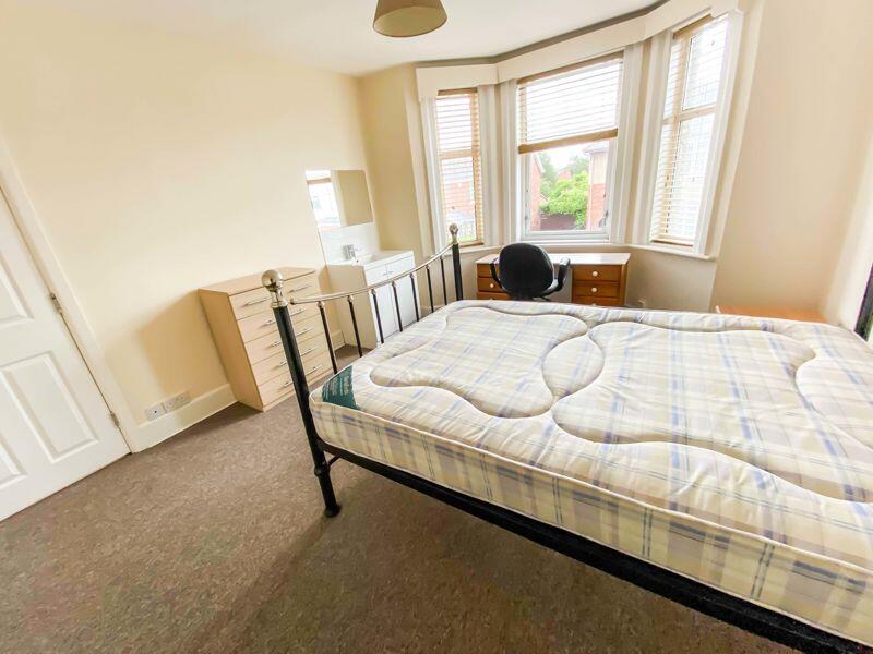 Additional property image - Ensbury Avenue, Bournemouth