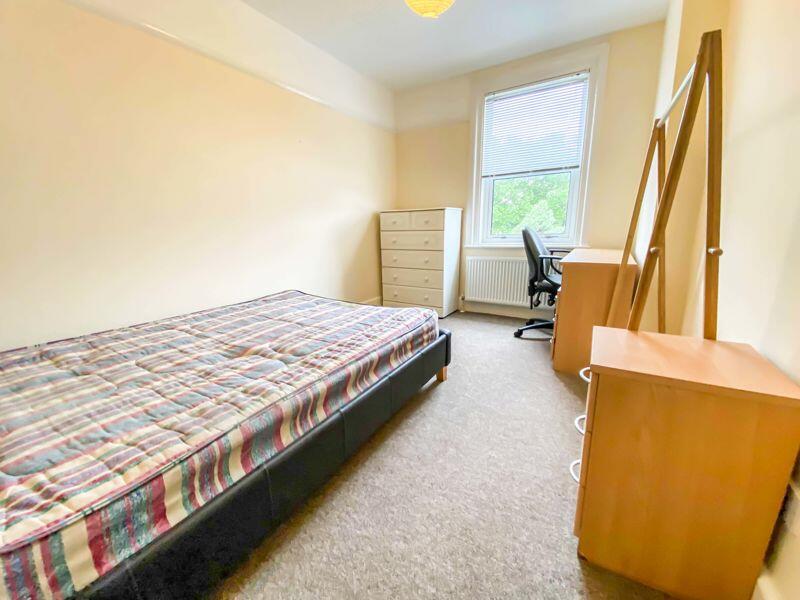 Additional property image - Ensbury Avenue, Bournemouth
