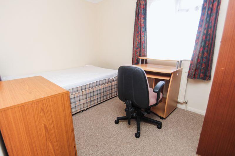 Additional property image - Winton, Bournemouth