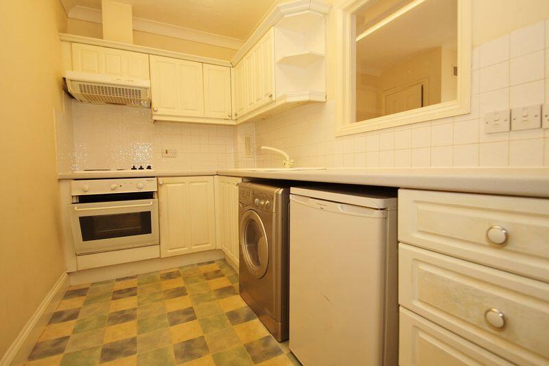 Additional property image - Glen Fern Road, Bournemouth