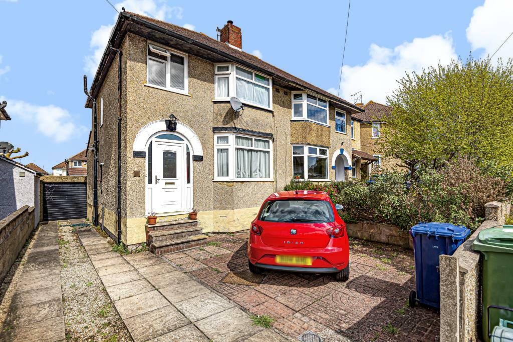 3 bedroom semi-detached house for rent in Coverly Road, Headington, OX3