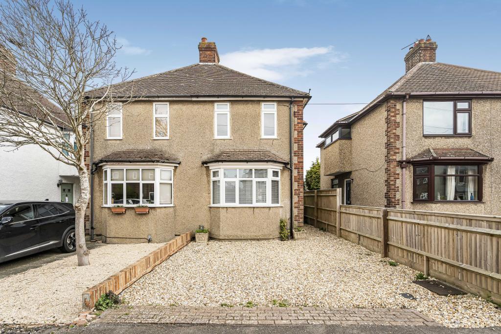 Main image of property: Gladstone Road, Central Headington, OX3