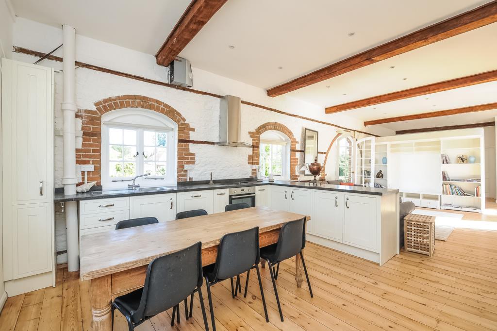 Main image of property: WALLINGFORD, OXFORDSHIRE, OX10