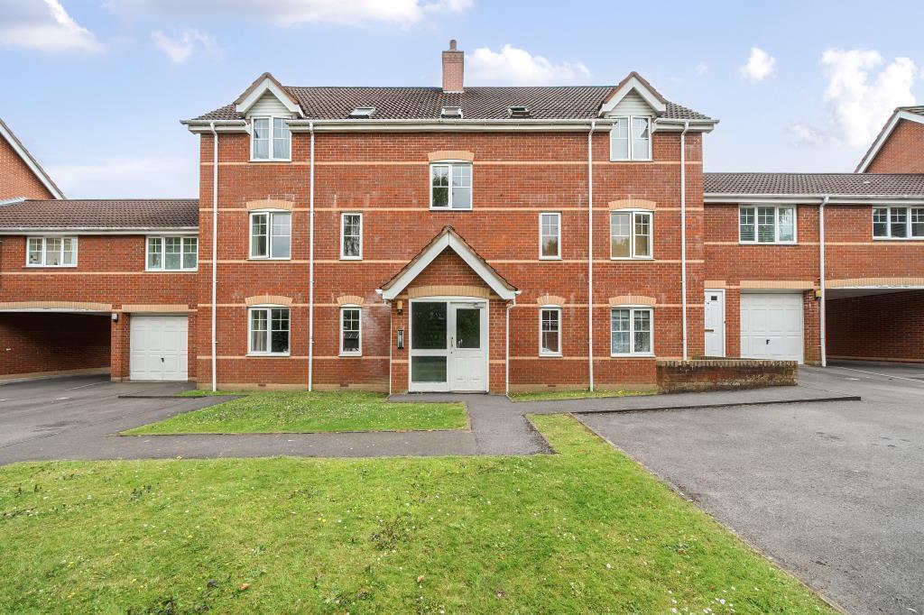 Main image of property: Windsor Court, Newbury, RG14