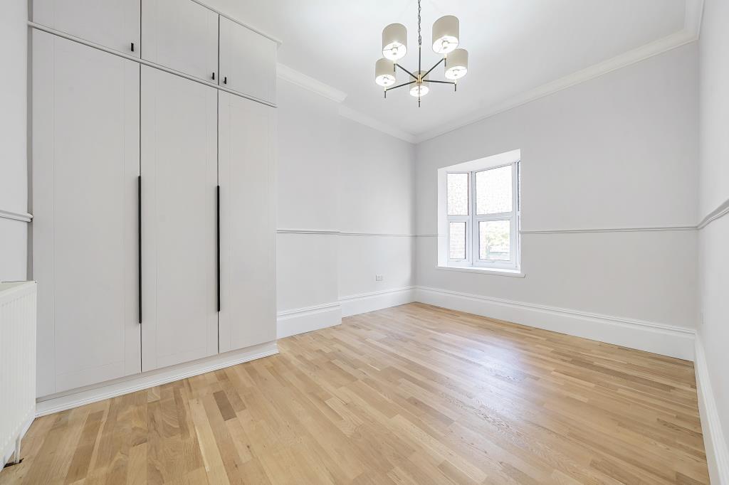 Main image of property: Kew Road, Richmond, TW9