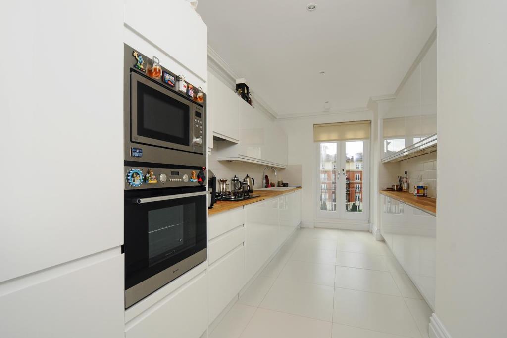 Main image of property: Richmond Bridge, East Twickenham, TW1