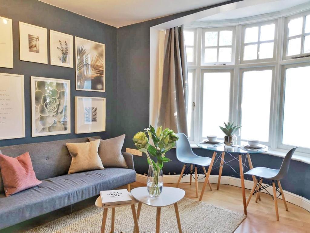 Main image of property: Hamilton Road, Oxford, OX2