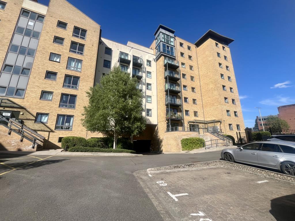 Main image of property: Victoria Way, Woking, GU21
