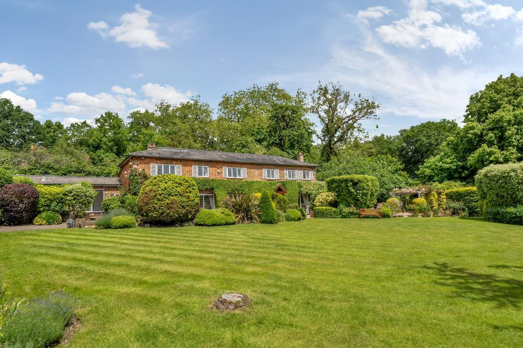 Main image of property: Stanmore, Harrow, HA7