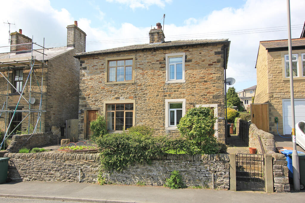 1 bedroom cottage for sale in 31 Otley Road, Skipton, , BD23
