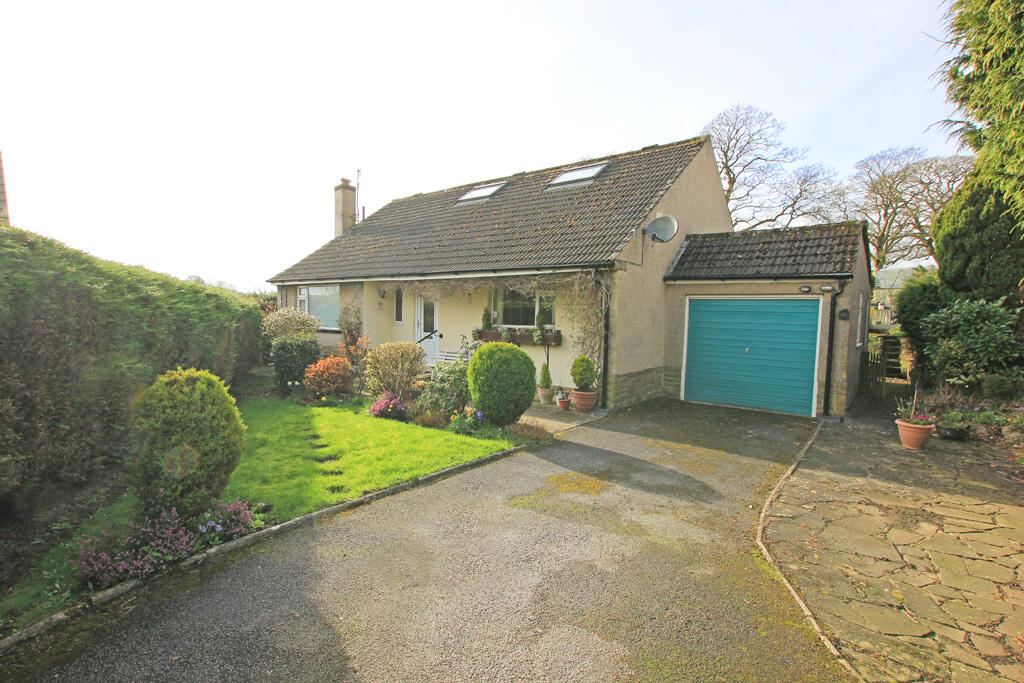 4 bedroom detached bungalow for sale in 7 Hill Top Close, Embsay, , BD23