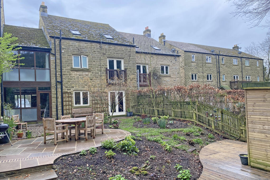 6 bedroom town house for sale in 10 Tannery Lane, Embsay , , BD23