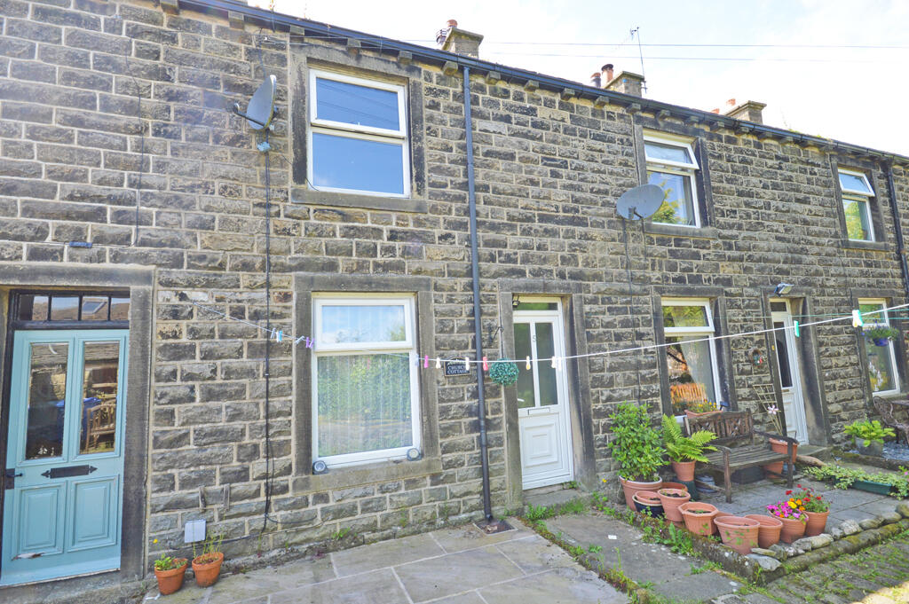 2 bedroom cottage for sale in 5 Centenary Road, Embsay, Skipton, BD23