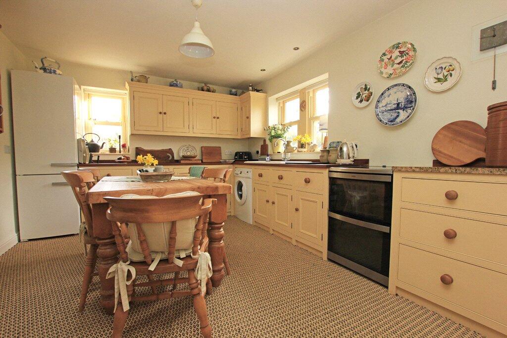 Additional property image - 8 Home Croft, Threshfield, Skipton, North Yorkshire, BD23 5HW