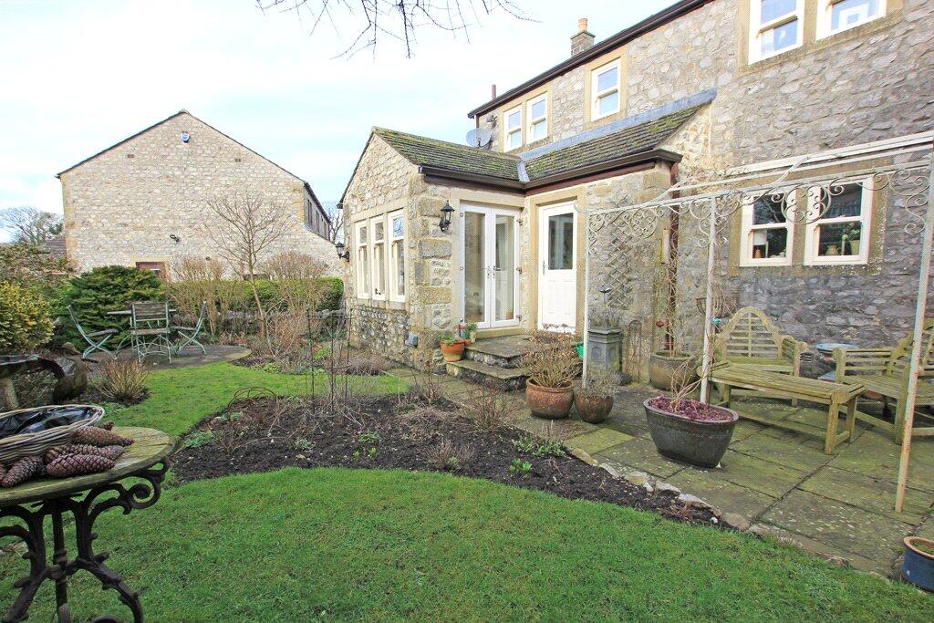Additional property image - 8 Home Croft, Threshfield, Skipton, North Yorkshire, BD23 5HW