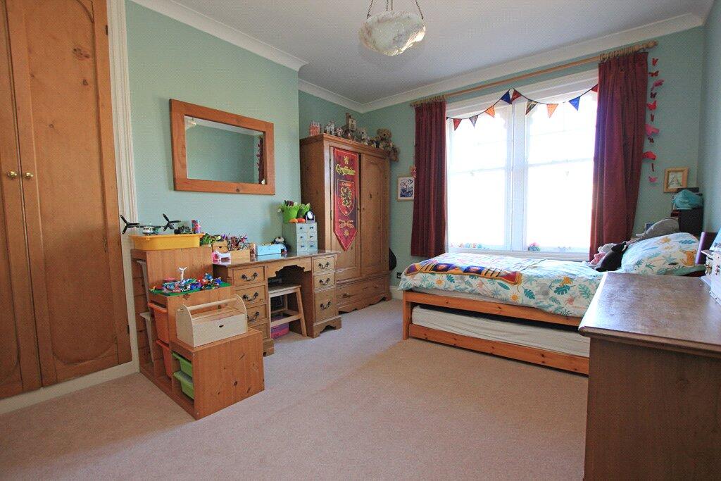 Additional property image - 80 Bolton Road, Silsden, Keighley, West Yorkshire, BD20 0JY