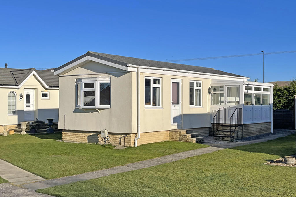 1 bedroom park home for sale in 38 The Green, Overdale Park, Skipton