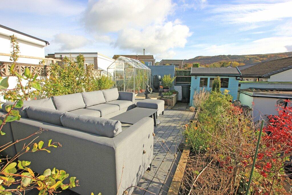 Additional property image - 12 Moor Cresent, Skipton, North Yorkshire, BD23 2LJ