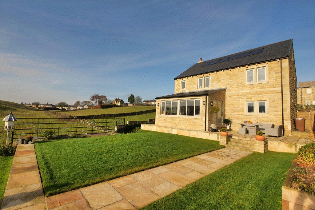 Additional property image - 17 Hawks Wood View, Embsay, BD23 6FG