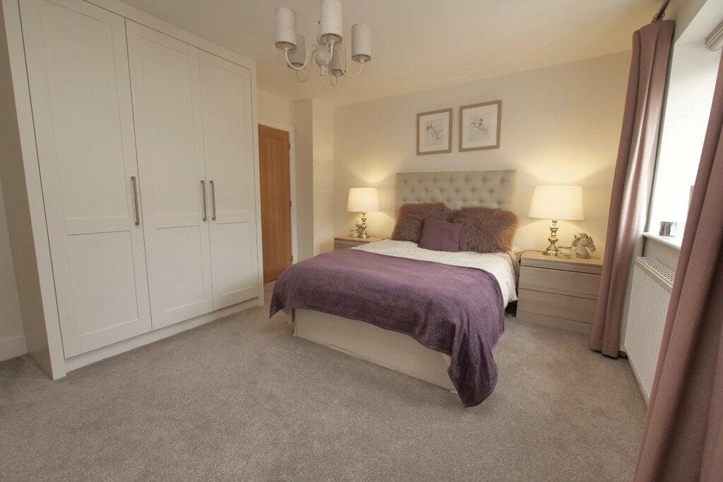 Additional property image - 17 Hawks Wood View, Embsay, BD23 6FG