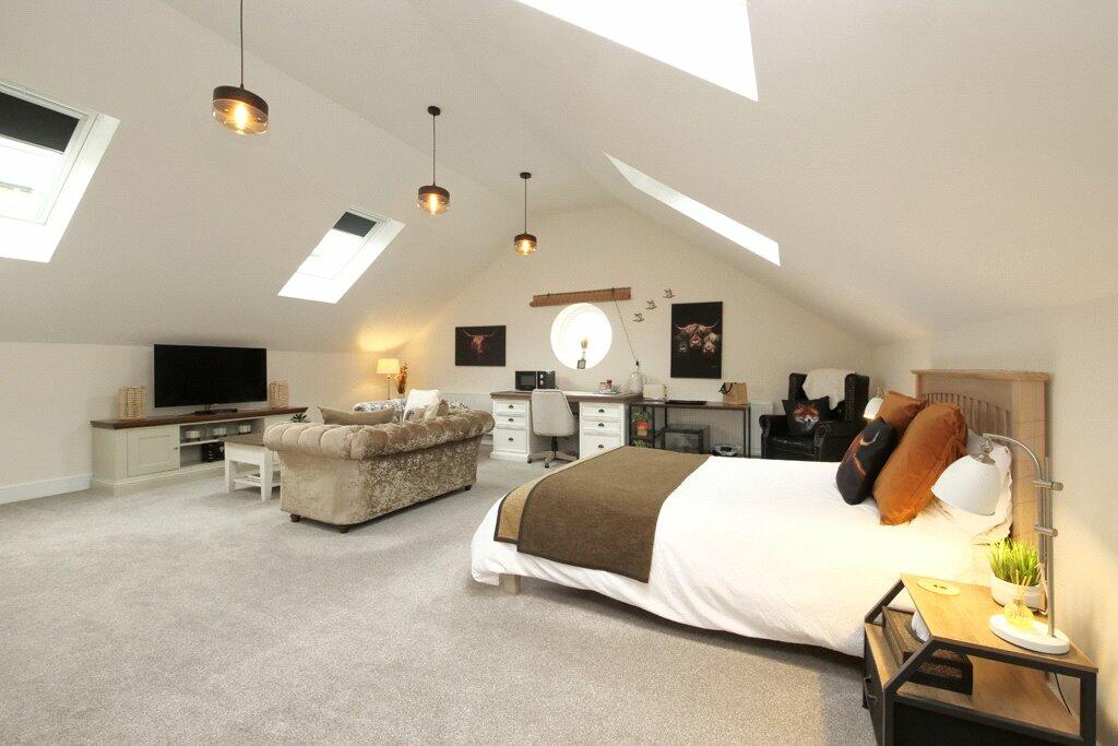 Additional property image - 17 Hawks Wood View, Embsay, BD23 6FG