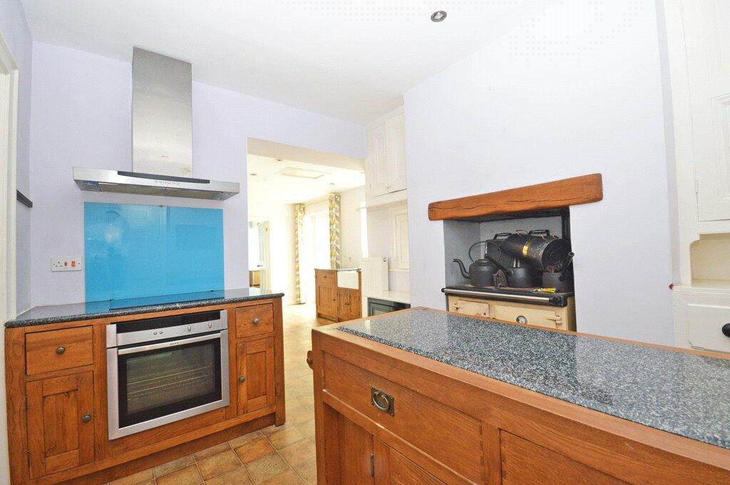 Additional property image - Howgates Crest, Skipton Road, Bradley, BD20 9HA