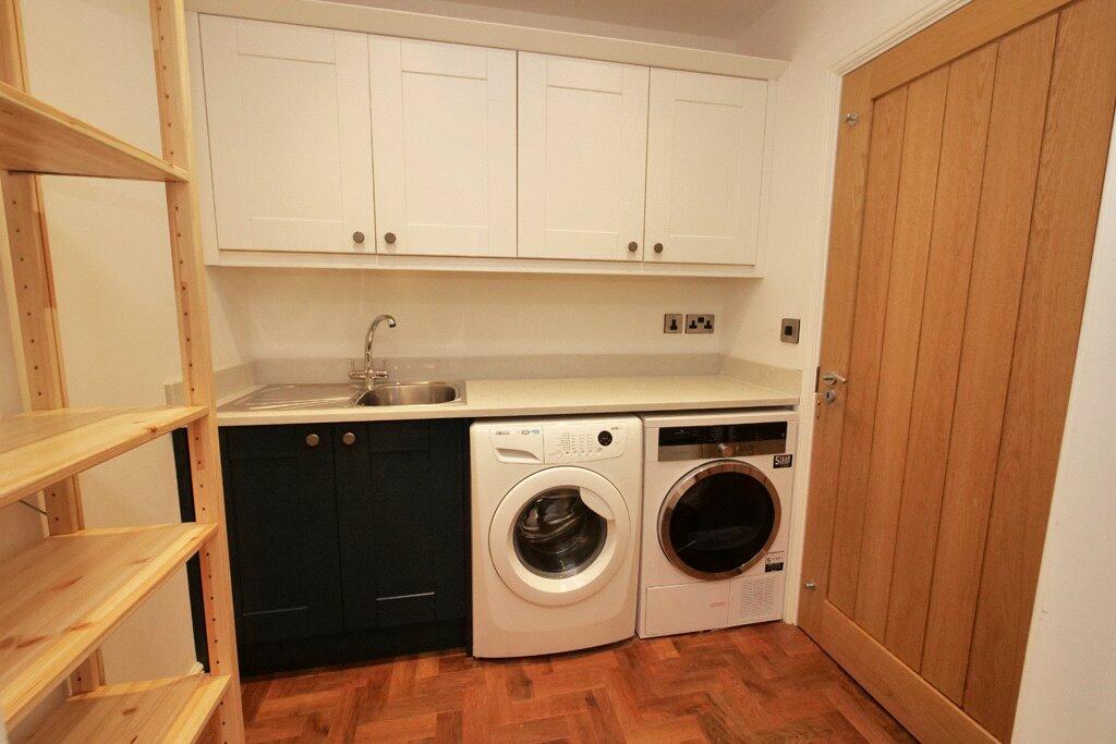 Additional property image - 1 Higher Raikes Close, Skipton, BD23 1FE