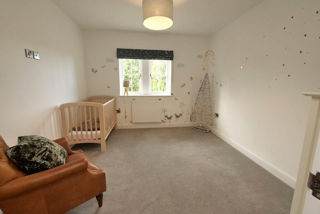 Additional property image - 1 Higher Raikes Close, Skipton, BD23 1FE