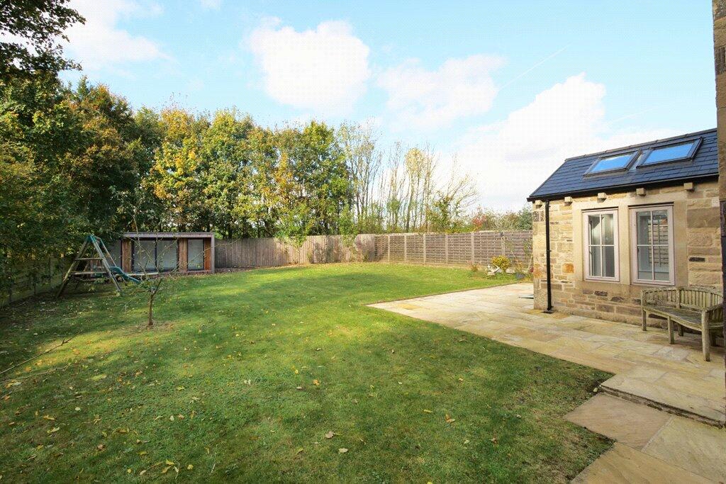 Additional property image - 1 Higher Raikes Close, Skipton, BD23 1FE