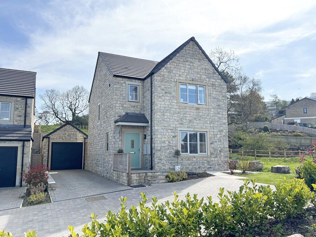 Main image of property: 8 Holly Fold, Skipton, North Yorkshire, BD23 2LY