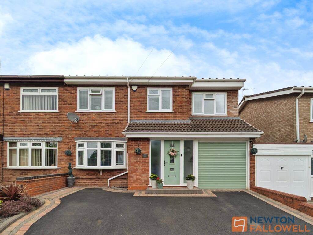 Main image of property: St Andrews Avenue, Pelsall, WS3