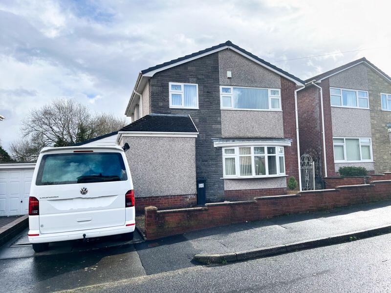 3 bedroom detached house for sale in Brookfield, Neath Abbey, Neath