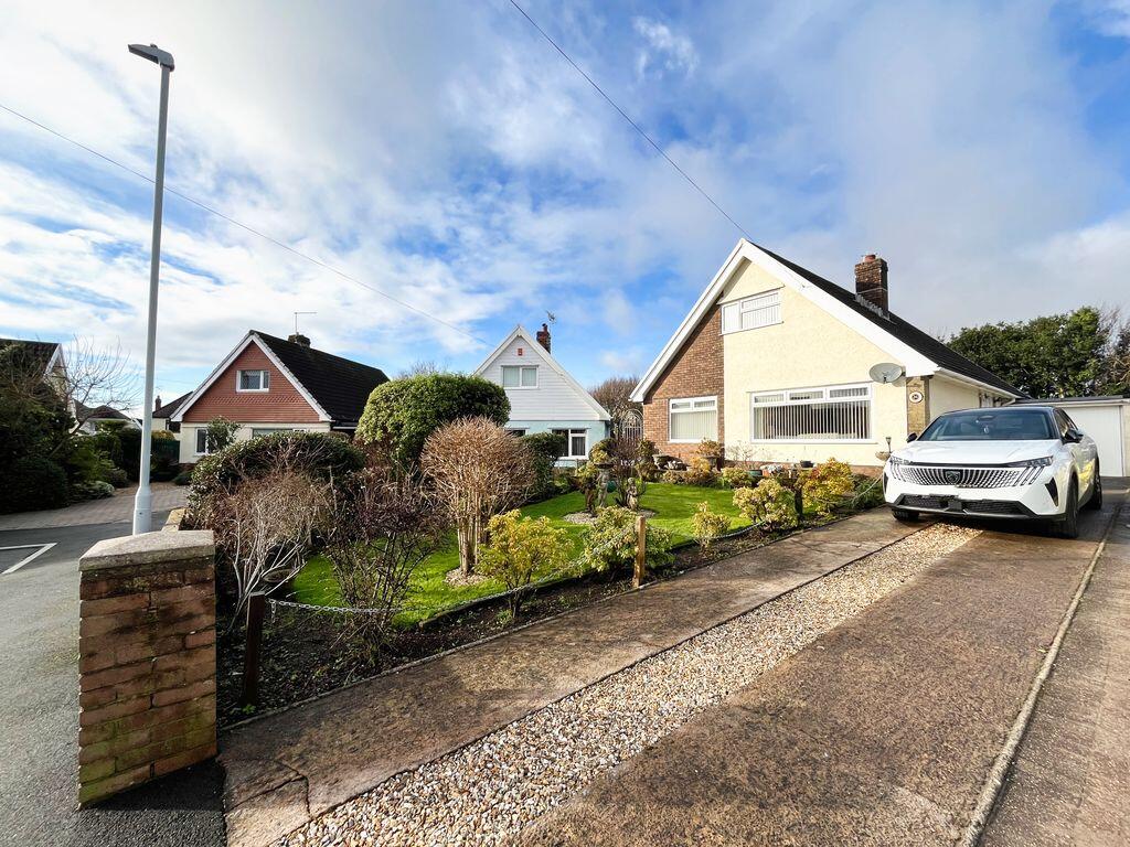 Main image of property: Highpool Close, Swansea, SA3 4TU